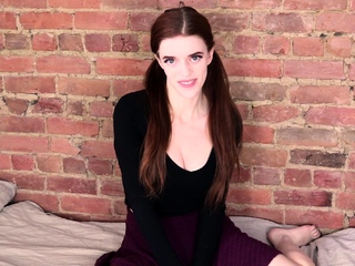 Amateur brunette chick toying her ass and pussy on webcam